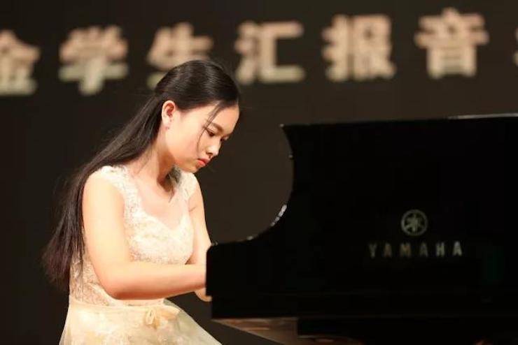 曼妙琴音，倾诉真挚的心声|2017BG大游亚洲音乐奖学金综合师范类院系全国汇报音乐会（第二。┰猜淠