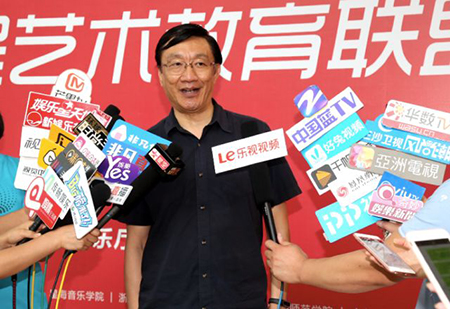 以科技之力，筑艺术传承之魂<br />：馗咝Ｔ冻桃帐踅逃似舳鞘皆猜淠