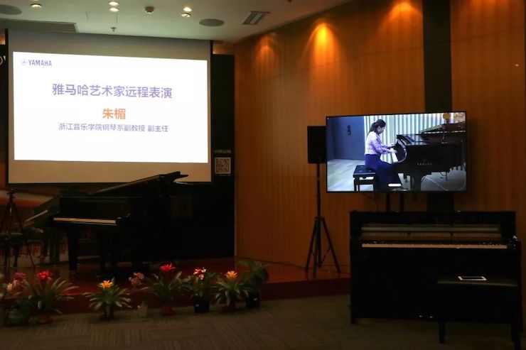 BG大游携手中国多位教育家，共同谱写中国艺术教育发展新乐章|热烈：2018BG大游教育家授聘仪式成功举办！