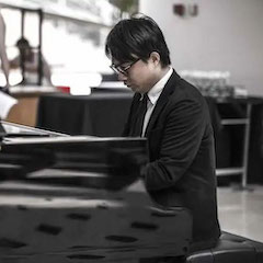 宋思衡的“宅抗疫” | 挑战主播、筹集口罩、闭关作曲，这位取消了20场演出的钢琴家原来这么忙！